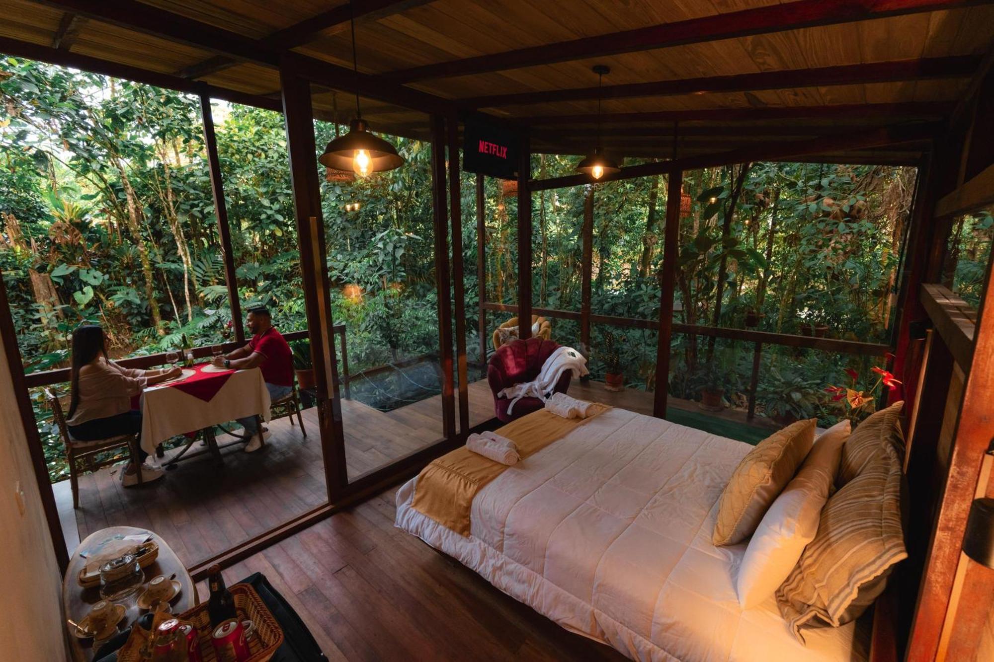 Amazon Puyu Glamping Hotel Parroquia Tarqui Luaran gambar